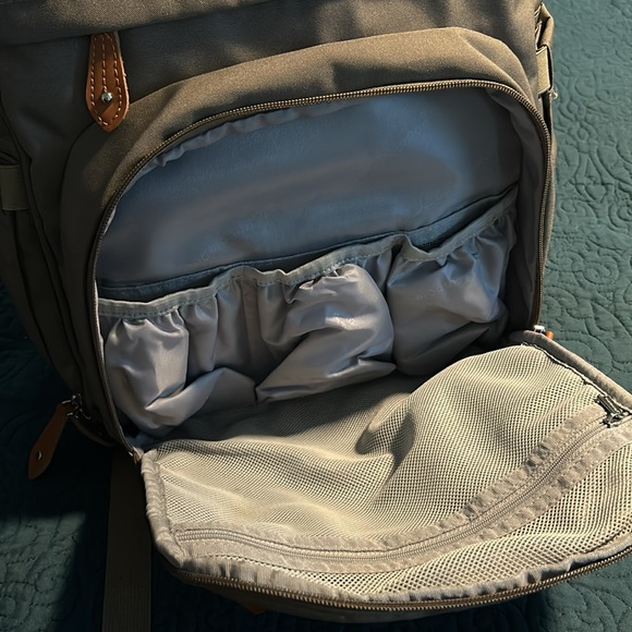 BabbleRoo Original Diaper Backpack - Picture 6 of 14